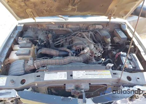 2000 Ford Ranger Xl/Xlt from USA, damaged, VIN 1FTYR14V6YPA28201